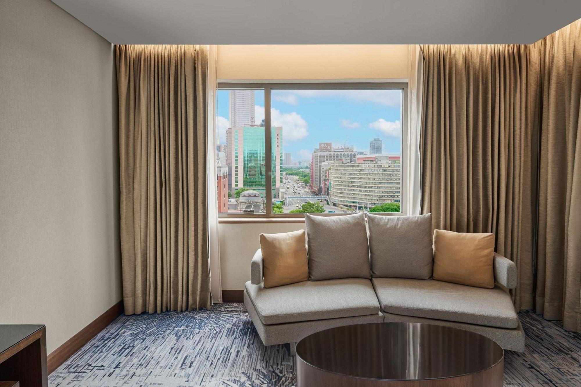 Sheraton Grand Taipei Hotel Extérieur photo